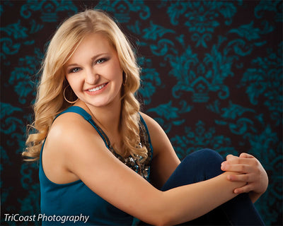 Teal decorative motif offering old-world elegance for studio photography.