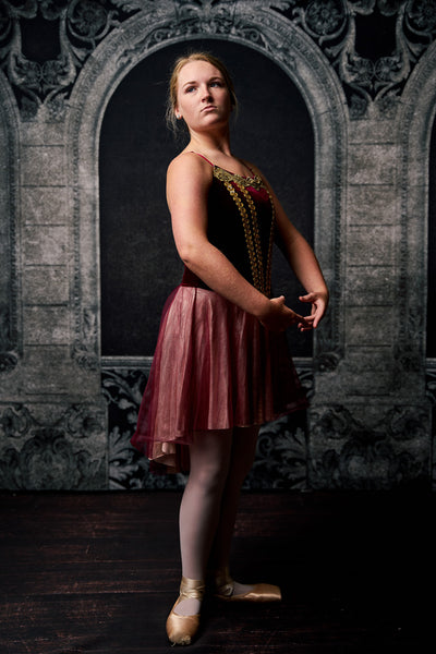 A dramatic Baroque-Gothic inspired photography backdrop featuring dark ornamental detailing, ideal for moody and elegant portrait photography.
