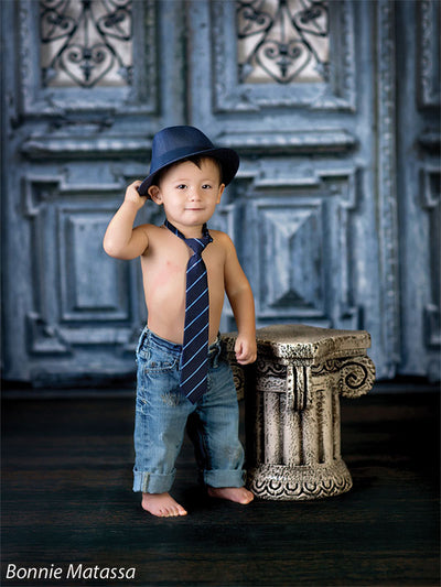 Child's Pedestal Column  Photography Prop